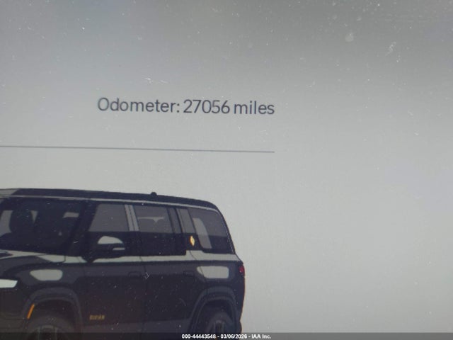 Rivian R1s Adventure 2023 7PDSGABA1PN026029 Image 16
