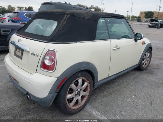 2011 MINI COOPER WMWZN3C5XBTZ89425 Photo 3