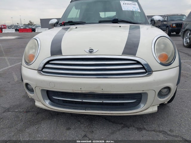 2011 MINI COOPER WMWZN3C5XBTZ89425 Photo 5