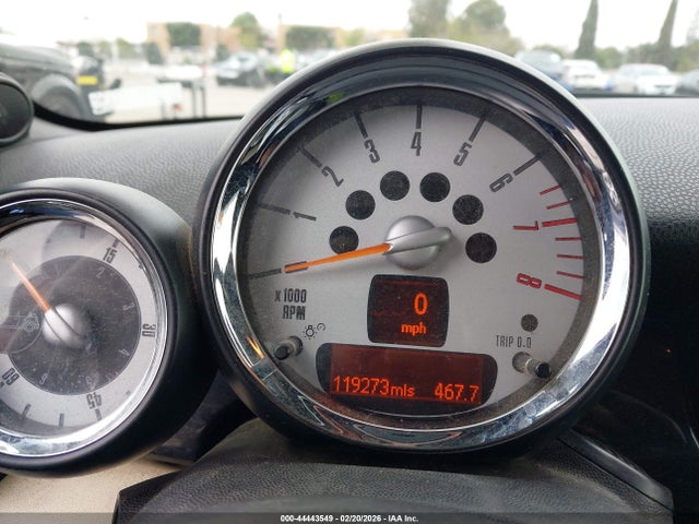 2011 MINI COOPER WMWZN3C5XBTZ89425 Photo 6