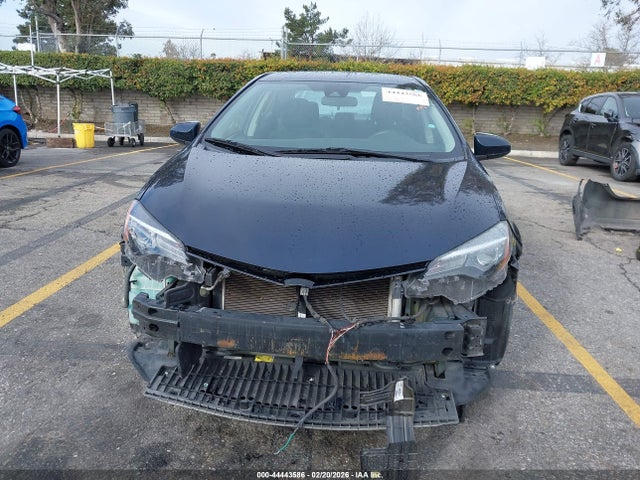5YFBURHE9KP946978 Toyota COROLLA LE