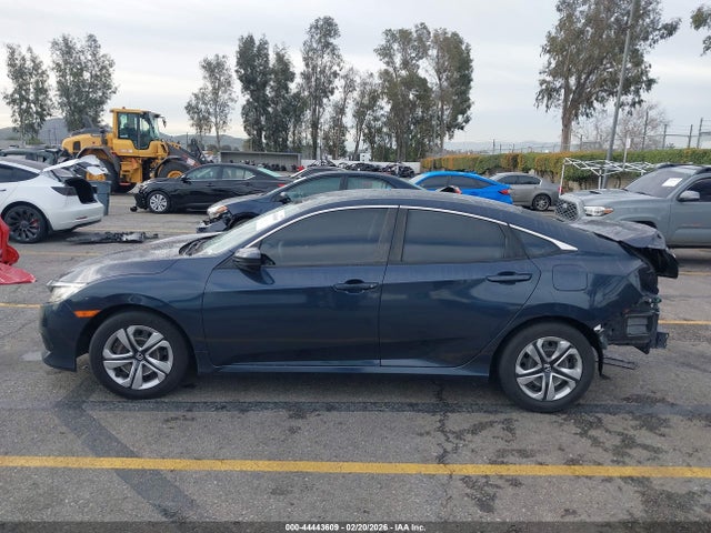 Продаж на аукціоні авто 2017 Honda Civic Lx, vin: 2HGFC2F59HH509528, номер лоту: 44443609