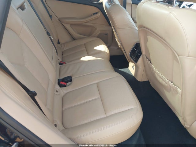 2017 PORSCHE MACAN WP1AB2A59HLB15029 Photo 7