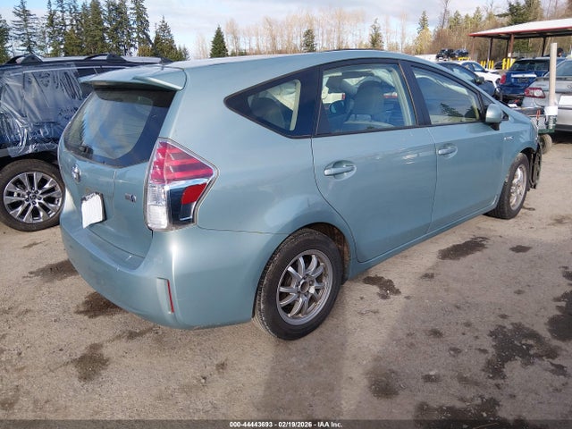 JTDZN3EU1GJ044468 Toyota Prius V Two