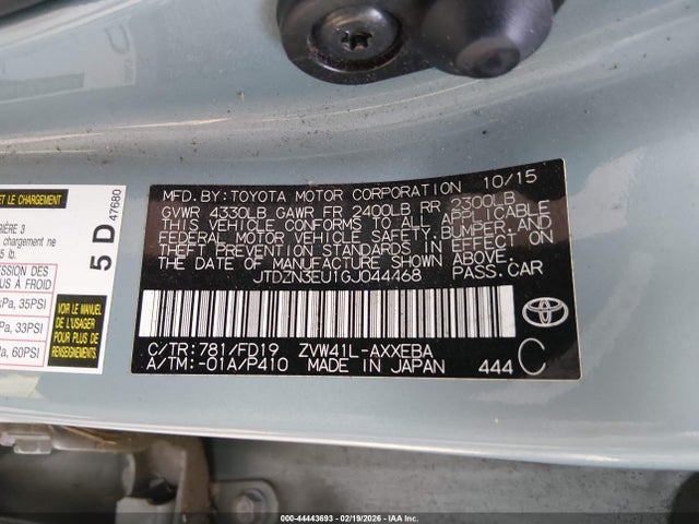 JTDZN3EU1GJ044468 Toyota Prius V Two