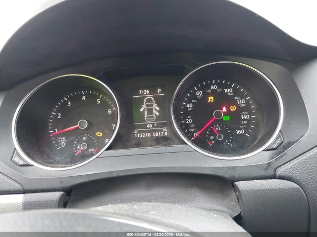 44443714 :رقم المزاد ، 3VWDB7AJXHM235488 vin ، 2017 Volkswagen Jetta 1.4t Se مزاد بيع
