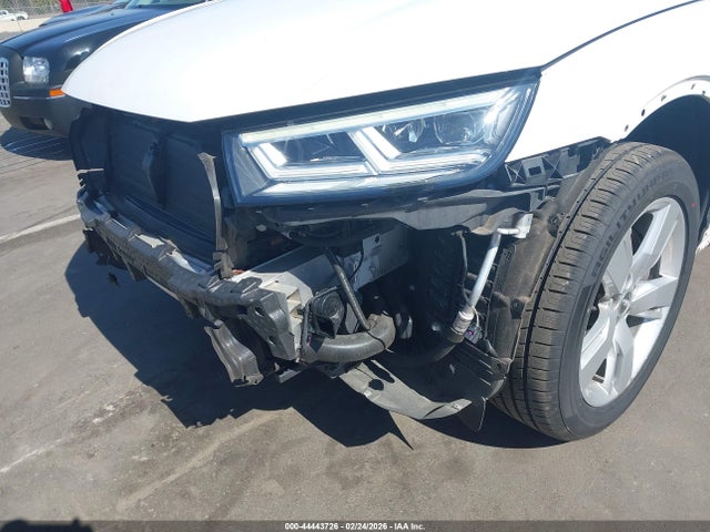 44443726 :رقم المزاد ، WA1BNAFY8J2222198 vin ، 2018 Audi Q5 مزاد بيع