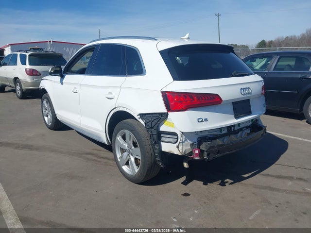 44443726 :رقم المزاد ، WA1BNAFY8J2222198 vin ، 2018 Audi Q5 مزاد بيع