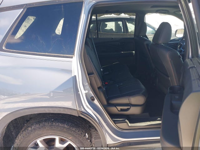 5FNYF8H67NB003091 Honda Passport Awd Trailsport