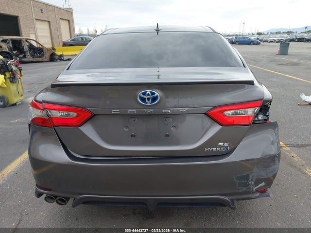 4T1B21HK1JU009228 Toyota Camry Hybrid Se