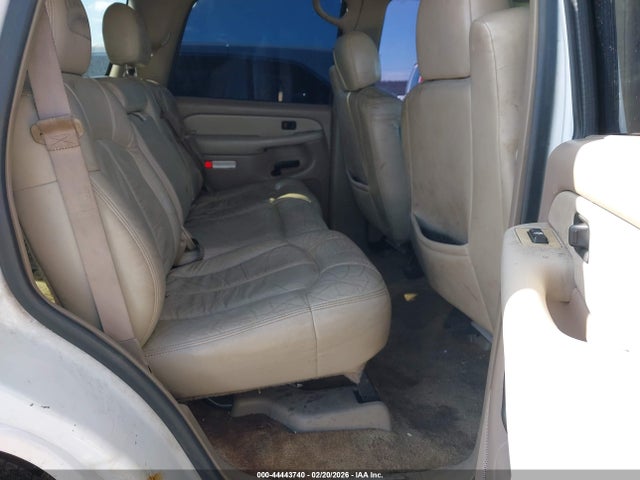 Продажа на аукционе авто 2001 Chevrolet Tahoe Lt, vin: 1GNEK13T51R158690, номер лота: 44443740