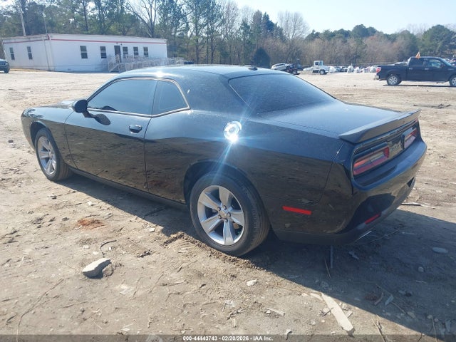2C3CDZAG4PH526370 Dodge Challenger Sxt
