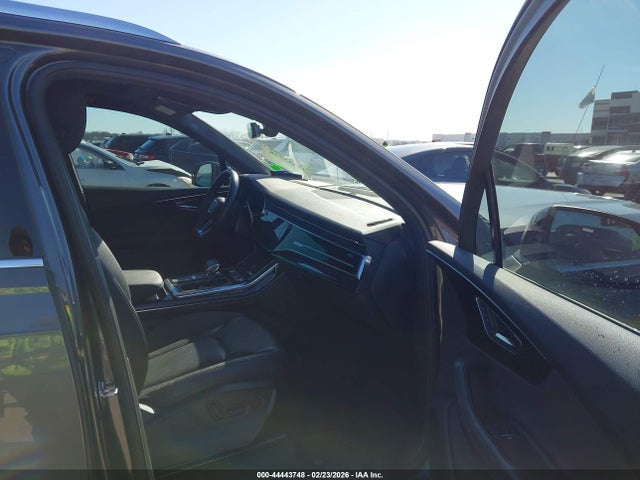 Продаж на аукціоні авто 2021 Audi Q7 Prestige 55 Tfsi Quattro Tiptronic, vin: WA1VXAF7XMD012645, номер лоту: 44443748