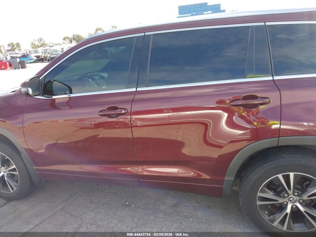 5TDKKRFH0GS143896 Toyota Highlander Xle V6
