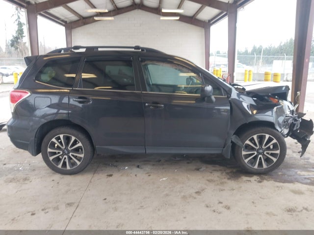 JF2SJGEC1JH421084 Subaru Forester 2.0xt Premium