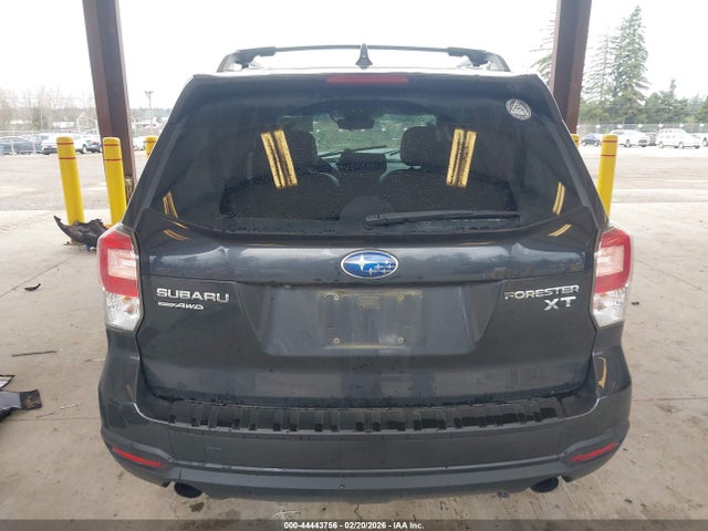 JF2SJGEC1JH421084 Subaru Forester 2.0xt Premium