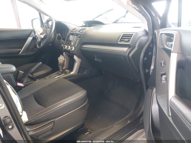 2018 SUBARU FORESTER JF2SJGEC1JH421084 Photo 4