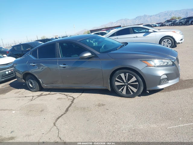 1N4BL4DV5NN357753 Nissan Altima Sv Fwd