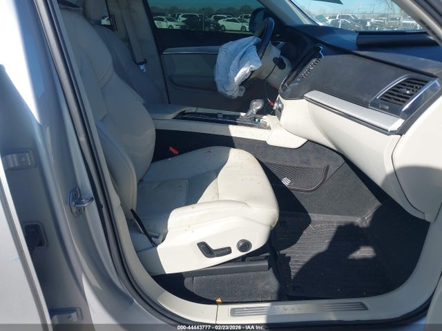 2021 VOLVO XC90 YV4102CKXM1695548 Photo 4