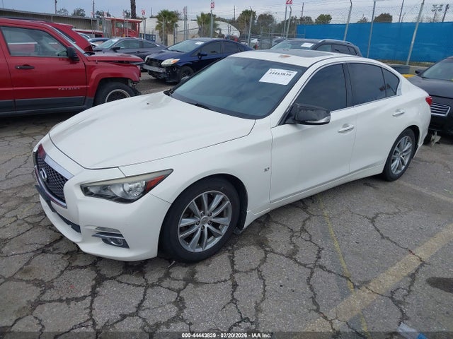 JN1BV7AP2EM677858 Infiniti Q50 Premium