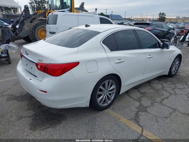 JN1BV7AP2EM677858 Infiniti Q50 Premium