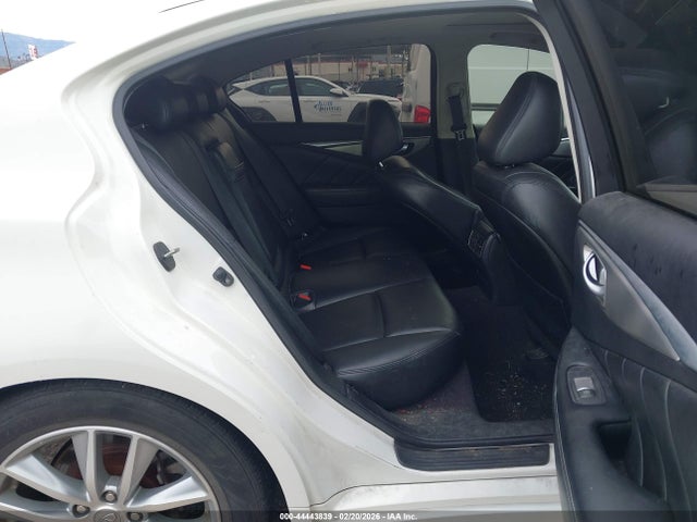 JN1BV7AP2EM677858 Infiniti Q50 Premium
