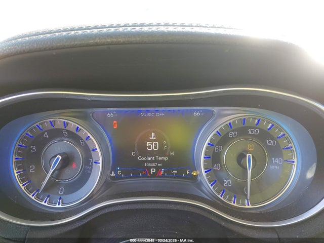 44443848 :رقم المزاد ، 2C3CCAEGXJH140140 vin ، 2018 Chrysler 300 Limited مزاد بيع