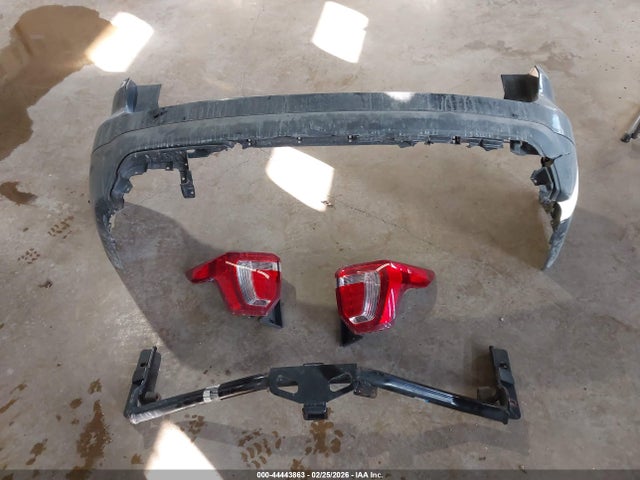 1FM5K8B81HGA26543 Ford Explorer