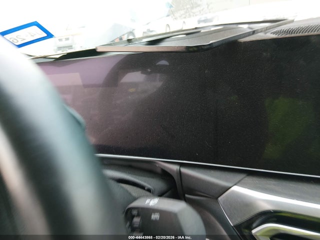 44443868 :رقم المزاد ، 3MW49FS04P8D27702 vin ، 2023 Bmw 3 Series M340i مزاد بيع