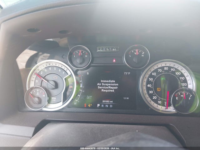 44443879 :رقم المزاد ، 1C6RR7NT5HS660003 vin ، 2017 Ram 1500 Laramie  4x4 5'7 Box مزاد بيع