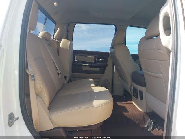 44443879 :رقم المزاد ، 1C6RR7NT5HS660003 vin ، 2017 Ram 1500 Laramie  4x4 5'7 Box مزاد بيع