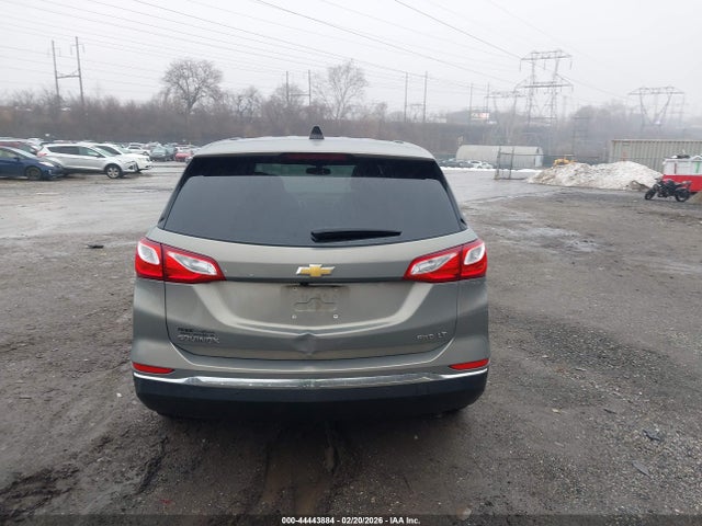 Chevrolet EQUINOX LT 2018 3GNAXSEV5JS618948 Image 16