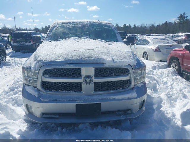 3C6JR7AT4EG281077 RAM 1500 Express