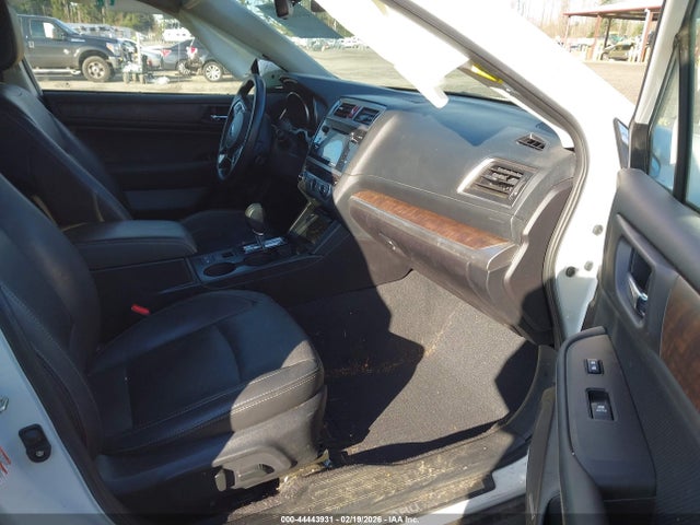 2017 Subaru Outback 2.5i Limited მანქანა იყიდება აუქციონზე, vin: 4S4BSANC9H3297089, აუქციონის ნომერი: 44443931