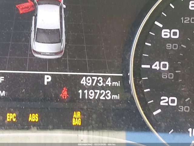Продажа на аукционе авто 2013 Audi A6 2.0t Premium, vin: WAUDFAFCXDN111345, номер лота: 44443942