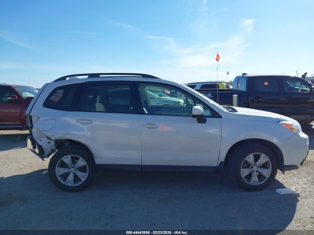 Продажа на аукционе авто 2016 Subaru Forester 2.5i Premium, vin: JF2SJAFC7GH550709, номер лота: 44443956