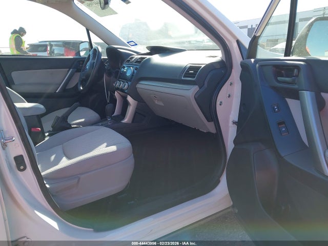 2016 SUBARU FORESTER JF2SJAFC7GH550709 Photo 4