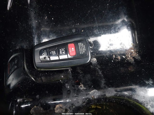 2019 TOYOTA PRIUS PRIME JTDKARFP8K3116045 Photo 10