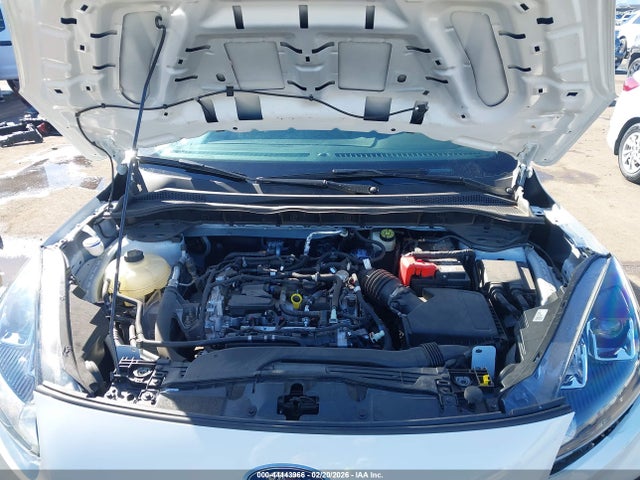 1FMCU0G61NUB90110 Ford ESCAPE SE