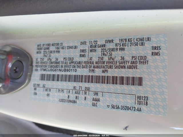 1FMCU0G61NUB90110 Ford ESCAPE SE