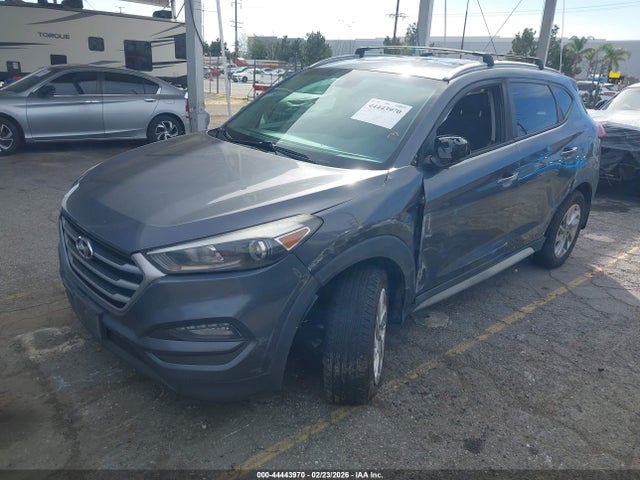 KM8J33A41JU733436 Hyundai TUCSON SEL