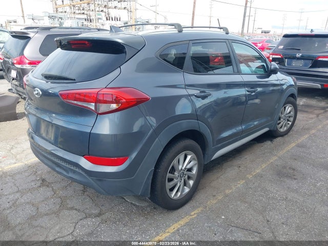 KM8J33A41JU733436 Hyundai TUCSON SEL