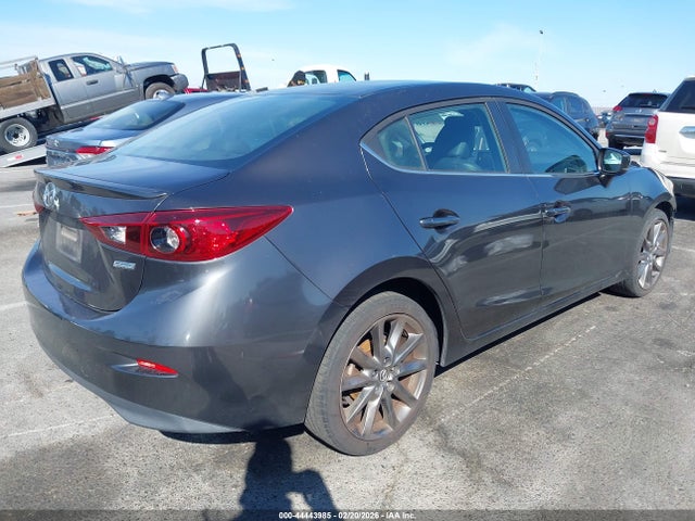 3MZBN1V31JM191782 Mazda Mazda3 Touring