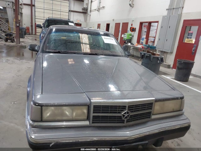 Aukcja sprzedaży 1993 Dodge Dynasty, vin: 1B3XC46R4PD197875, numer aukcji: 44443988