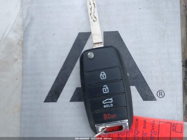 44444028 :رقم المزاد ، 5XXGT4L33KG283370 vin ، 2019 Kia Optima Lx مزاد بيع