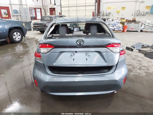 JTDEPRAE4LJ002414 Toyota COROLLA LE