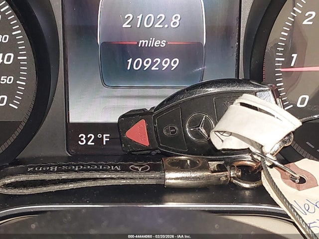 Продажа на аукционе авто 2015 Mercedes-benz C 300 4matic, vin: 55SWF4KB2FU001836, номер лота: 44444060
