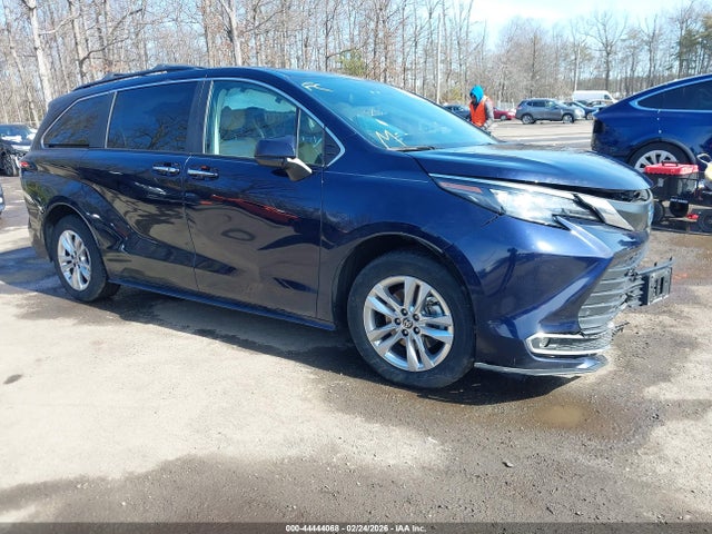 2024 TOYOTA SIENNA 5TDJSKFC9RS119719