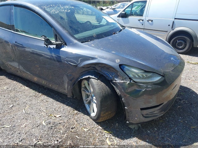 2021 TESLA MODEL Y 5YJYGDED2MF116454 Photo 5