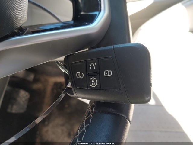 44444120 :رقم المزاد ، 3VVNB7AX0PM057425 vin ، 2023 Volkswagen Tiguan 2.0t Se مزاد بيع